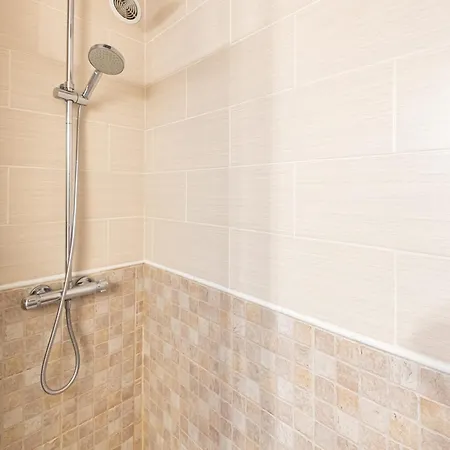 Apartment Moderne Pour 4 Pers, Balcon Sud, Proche Piste, Roc Rouge - Fr-1-807-107 *