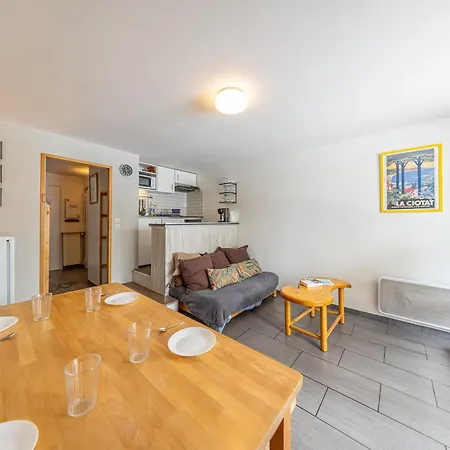 Confortable 29m² Près Des Pistes, 4 Pers, Balcon Sud - Fr-1-807-107 Appartement Saint-François-Longchamp